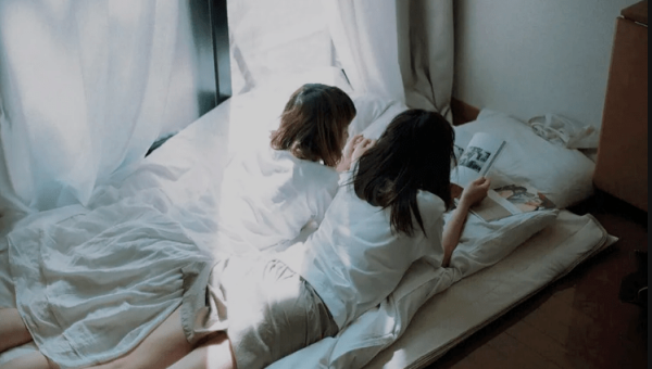 办公室座位靠窗但有电线杆对着风水好吗